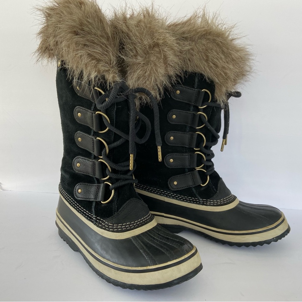 Sorel Joan of Artic Waterproof  Insulated Winter Boots size 8